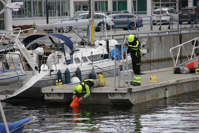 Service og vedlikehold på marina