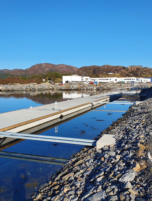 Ulstein Marine Technology - brygge med doble landstag