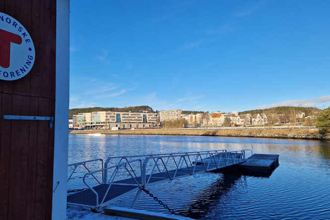 Kajakkbrygge med landgang levert DNT Sunnmøre, Ålesund